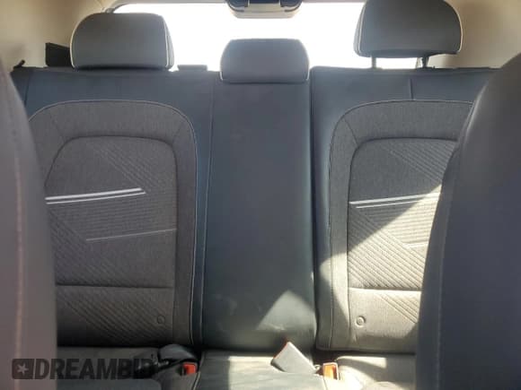 ✅ 2022 Hyundai Venue Limited • VIN: KMHRC8A35NU153460 • Лот: 47041155. Опубликован ранее на Copart с пробегом 60 561 миль. Бесплатный доступ к архиву аукционных продаж из США и подробный отчёт об истории автомобиля на DreamBid. Изображение 10.