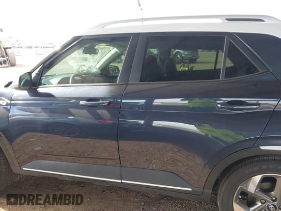 ✅ 2021 Hyundai Venue SEL • VIN: KMHRC8A36MU127402 • Lot: 41525537. Listed on IAAI with 88,665 mi. Free auction sales archive from the USA and detailed vehicle history report at DreamBid. Image 15.