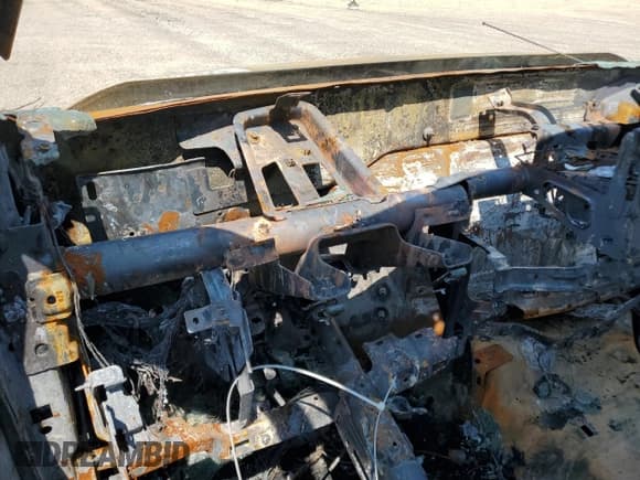 ✅ 2015 Ford F-250 XLT • VIN: 1FT7X2B67FED51006 • Lot: 59530675. Wystawiony na Copart z przebiegiem Nie podano. Bezpłatny archiwum sprzedaży aukcyjnych z USA i szczegółowy raport historii pojazdu na DreamBid. Zdjęcie 9.