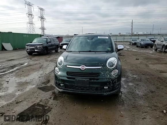 ✅ 2015 FIAT 500L Lounge • VIN: ZFBCFACH3FZ034699 • Lot: 46993955. Listed on Copart with 66,238 mi. Free auction sales archive from the USA and detailed vehicle history report at DreamBid. Image 11.