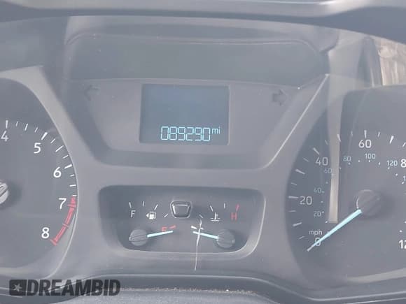 ✅ 2016 Ford Transit Cargo • VIN: 1FTYE1ZM2GKA07627 • Lot: 42816386. Wystawiony na IAAI z przebiegiem 89 290 mil. Bezpłatny archiwum sprzedaży aukcyjnych z USA i szczegółowy raport historii pojazdu na DreamBid. Zdjęcie 7.