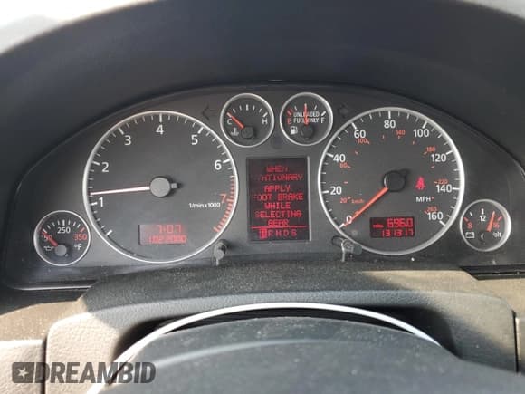 ✅ 2004 Audi A6 3.0L • VIN: WAULT64B44N018722 • Lot: 80392555. Wystawiony na Copart z przebiegiem 131 317 mil. Bezpłatny archiwum sprzedaży aukcyjnych z USA i szczegółowy raport historii pojazdu na DreamBid. Zdjęcie 9.