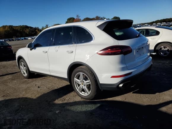 ✅ 2016 Porsche Cayenne • VIN: WP1AA2A24GLA05271 • Lot: 89577455. Wystawiony na Copart z przebiegiem 170 374 mil. Bezpłatny archiwum sprzedaży aukcyjnych z USA i szczegółowy raport historii pojazdu na DreamBid. Zdjęcie 2.