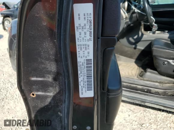 ✅ 2014 Jeep Grand Cherokee Limited • VIN: 1C4RJFBG7EC252822 • Lot: 71959365. Wystawiony na Copart z przebiegiem 155 487 mil. Bezpłatny archiwum sprzedaży aukcyjnych z USA i szczegółowy raport historii pojazdu na DreamBid. Zdjęcie 13.