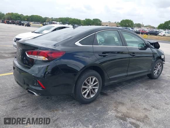 2019 Hyundai Sonata SE with VIN 5NPE24AF8KH747006, listed as a IAAI auction lot 41956094 with 79,024 mi miles and . Bid and sale history available at DreamBid. Image 4.