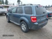 ✅ 2010 Ford Escape Hybrid • VIN: 1FMCU5K38AKB91514 • Lot: 43185685. Wystawiony na IAAI z przebiegiem 239 824 mil. Bezpłatny archiwum sprzedaży aukcyjnych z USA i szczegółowy raport historii pojazdu na DreamBid. Zdjęcie 3.