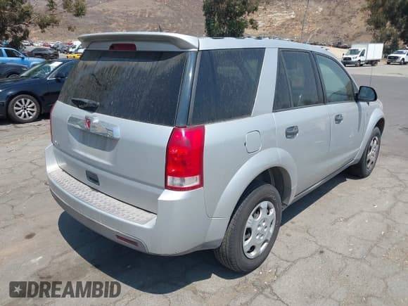 ✅ 2006 Saturn VUE • VIN: 5GZCZ33D66S838743 • Lot: 42923810. Wystawiony na IAAI z przebiegiem 134 979 mil. Bezpłatny archiwum sprzedaży aukcyjnych z USA i szczegółowy raport historii pojazdu na DreamBid. Zdjęcie 4.