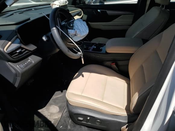 ✅ 2025 Buick Enclave Preferred • VIN: 5GAERARS2SJ103456 • Lot: 58991455. Listed on Copart with 2,714 mi. Free auction sales archive from the USA and detailed vehicle history report at DreamBid. Image 7.