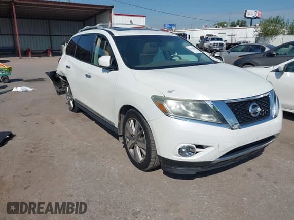 ✅ 2015 Nissan Pathfinder S • VIN: 5N1AR2MN6FC702855 • Lot: 43327847. Listed on IAAI with 165,713 mi. Free auction sales archive from the USA and detailed vehicle history report at DreamBid. Image 1.