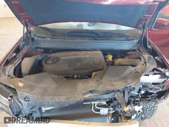 ✅ 2019 Jeep Cherokee Limited • VIN: 1C4PJMDX3KD435570 • Lot: 43328030. Wystawiony na IAAI z przebiegiem 111 540 mil. Bezpłatny archiwum sprzedaży aukcyjnych z USA i szczegółowy raport historii pojazdu na DreamBid. Zdjęcie 10.