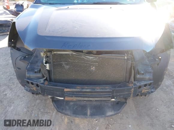 ✅ 2013 GMC Acadia SLE • VIN: 1GKKRPKDXDJ152217 • Lot: 43318477. Wystawiony na IAAI z przebiegiem 164 516 mil. Bezpłatny archiwum sprzedaży aukcyjnych z USA i szczegółowy raport historii pojazdu na DreamBid. Zdjęcie 6.