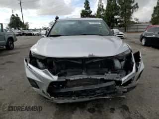 2019 Chevrolet Blazer z VIN 3GNKBBRA1KS686899, wystawiony jako Copart lot #70192232 z przebiegiem 144 658 mil mil oraz . Historia ofert i sprzedaży dostępna na DreamBid. Obrazek 5.