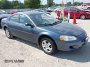 ✅ 2002 Dodge Stratus SXT • VIN: 1B3EL46X52N109893 • Lot: 42637795. Wystawiony na IAAI z przebiegiem 200 036 mil. Bezpłatny archiwum sprzedaży aukcyjnych z USA i szczegółowy raport historii pojazdu na DreamBid. Zdjęcie 1.