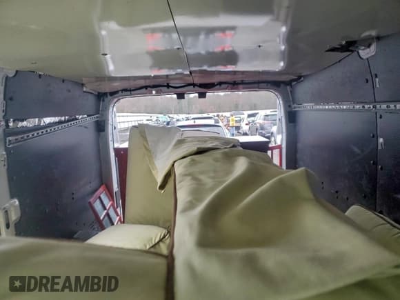 ✅ 2016 Ford Transit • VIN: 1FTYR1YG3GKA61731 • Lot: 94449245. Listed on Copart with 211,763 mi. Free auction sales archive from the USA and detailed vehicle history report at DreamBid. Image 10.