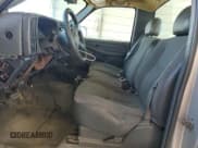 ✅ 2005 Chevrolet Silverado 1500 Work Truck • VIN: 1GCEC14X85Z137331 • Lot: 93089695. Listed on Copart with 230,859 mi. Free auction sales archive from the USA and detailed vehicle history report at DreamBid. Image 7.