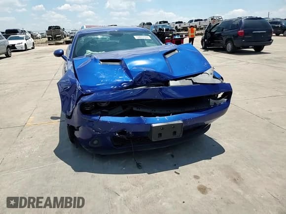 ✅ 2020 Dodge Challenger SXT • VIN: 2C3CDZGG8LH152797 • Lot: 59432364. Wystawiony na Copart z przebiegiem 51 644 mil. Bezpłatny archiwum sprzedaży aukcyjnych z USA i szczegółowy raport historii pojazdu na DreamBid. Zdjęcie 11.