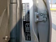 ✅ 2016 Jeep Renegade Sport • VIN: ZACCJAAT9GPD73521 • Lot: 81100555. Listed on Copart with 128,645 mi. Free auction sales archive from the USA and detailed vehicle history report at DreamBid. Image 14.