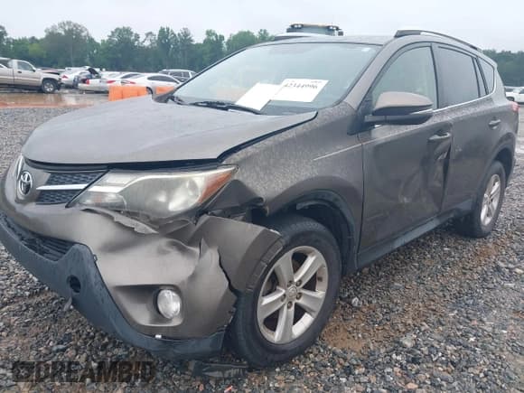 ✅ 2013 Toyota RAV4 XLE • VIN: JTMWFREVXD5000937 • Lot: 42344996. Listed on IAAI with 205,712 mi. Free auction sales archive from the USA and detailed vehicle history report at DreamBid. Image 6.