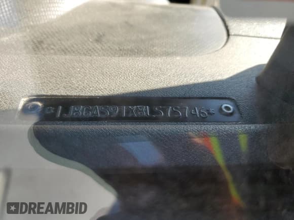 ✅ 2008 Jeep Wrangler Unlimited Sahara • VIN: 1J8GA591X8L575746 • Лот: 84580255. Опубликован ранее на Copart с пробегом 175 733 миль. Бесплатный доступ к архиву аукционных продаж из США и подробный отчёт об истории автомобиля на DreamBid. Изображение 13.