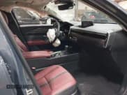 ✅ 2025 Mazda CX-50 Hybrid Premium Plus Package • VIN: 7MMVAAEW1SN102161 • Lot: 41846324. Wystawiony na IAAI z przebiegiem 2 793 mil. Bezpłatny archiwum sprzedaży aukcyjnych z USA i szczegółowy raport historii pojazdu na DreamBid. Zdjęcie 5.