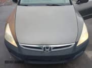 ✅ 2007 Honda Accord EX-L • VIN: 1HGCM66567A090297 • Lot: 43843625. Wystawiony na IAAI z przebiegiem 245 534 mil. Bezpłatny archiwum sprzedaży aukcyjnych z USA i szczegółowy raport historii pojazdu na DreamBid. Zdjęcie 6.
