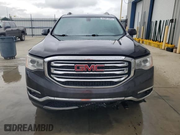 ✅ 2017 GMC Acadia SLE • VIN: 1GKKNLLS2HZ242311 • Lot: 82081445. Wystawiony na Copart z przebiegiem 142 591 mil. Bezpłatny archiwum sprzedaży aukcyjnych z USA i szczegółowy raport historii pojazdu na DreamBid. Zdjęcie 5.