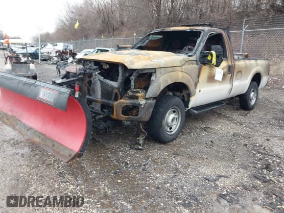 ✅ 2012 Ford F-250 • VIN: 1FTSF2B69CEB08368 • Лот: 41718142. Опубликован ранее на IAAI с пробегом Не указан. Бесплатный доступ к архиву аукционных продаж из США и подробный отчёт об истории автомобиля на DreamBid. Изображение 2.