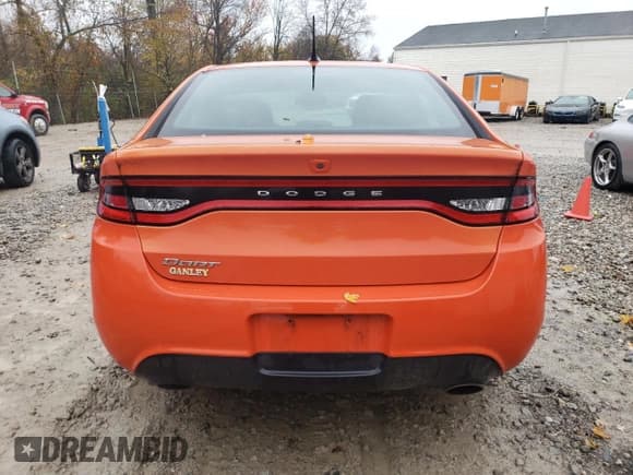 ✅ 2015 Dodge Dart SXT • VIN: 1C3CDFBB5FD330967 • Lot: 90253275. Wystawiony na Copart z przebiegiem 97 925 mil. Bezpłatny archiwum sprzedaży aukcyjnych z USA i szczegółowy raport historii pojazdu na DreamBid. Zdjęcie 6.