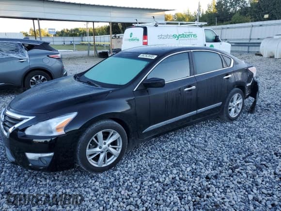 ✅ 2015 Nissan Altima SV • VIN: 1N4AL3AP0FC155217 • Lot: 86262695. Wystawiony na Copart z przebiegiem 151 541 mil. Bezpłatny archiwum sprzedaży aukcyjnych z USA i szczegółowy raport historii pojazdu na DreamBid. Zdjęcie 1.