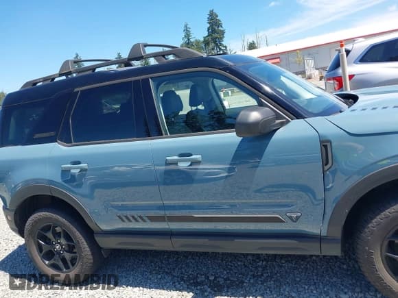 ✅ 2021 Ford Bronco Sport First Edition • VIN: 3FMCR9F98MRA50482 • Lot: 42628776. Wystawiony na IAAI z przebiegiem 30 633 mil. Bezpłatny archiwum sprzedaży aukcyjnych z USA i szczegółowy raport historii pojazdu na DreamBid. Zdjęcie 13.