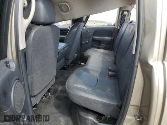 ✅ 2002 Dodge 1500 • VIN: 3D7HA18N72G183603 • Лот: 67699424. Опубликован ранее на Copart с пробегом 111 805 миль. Бесплатный доступ к архиву аукционных продаж из США и подробный отчёт об истории автомобиля на DreamBid. Изображение 10.