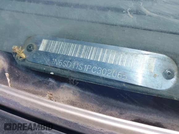 ✅ 1993 Nissan Frontier • VIN: 1N6SD11S1PC302065 • Lot: 42509550. Listed on IAAI with 125,900 mi. Free auction sales archive from the USA and detailed vehicle history report at DreamBid. Image 9.