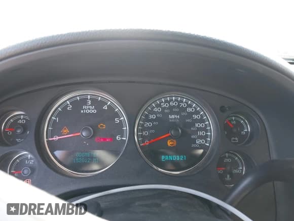 ✅ 2008 Chevrolet Tahoe LTZ • VIN: 1GNFC13JX8J216303 • Лот: 42287728. Опубликован ранее на IAAI с пробегом 152 012 миль. Бесплатный доступ к архиву аукционных продаж из США и подробный отчёт об истории автомобиля на DreamBid. Изображение 7.