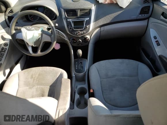 ✅ 2017 Hyundai Accent SE • VIN: KMHCT4AE4HU183120 • Лот: 58071344. Опубликован ранее на Copart с пробегом 132 796 миль. Бесплатный доступ к архиву аукционных продаж из США и подробный отчёт об истории автомобиля на DreamBid. Изображение 8.