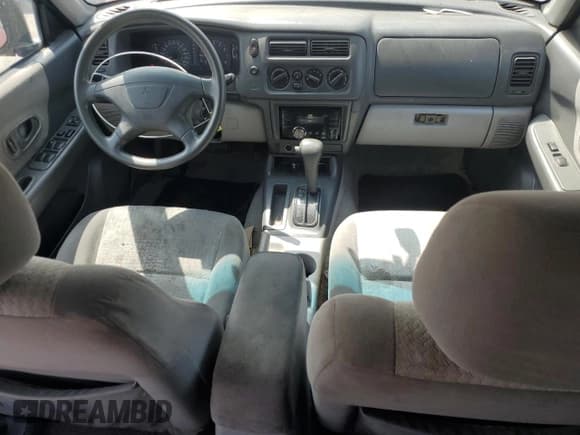 ✅ 2002 Mitsubishi Montero Sport ES • VIN: JA4LS21HX2J043968 • Lot: 53082995. Listed on Copart with 230,925 mi. Free auction sales archive from the USA and detailed vehicle history report at DreamBid. Image 8.