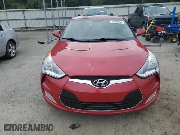 ✅ 2012 Hyundai Veloster w/Red Int • VIN: KMHTC6AD2CU032045 • Lot: 71931034. Wystawiony na Copart z przebiegiem 103 369 mil. Bezpłatny archiwum sprzedaży aukcyjnych z USA i szczegółowy raport historii pojazdu na DreamBid. Zdjęcie 5.