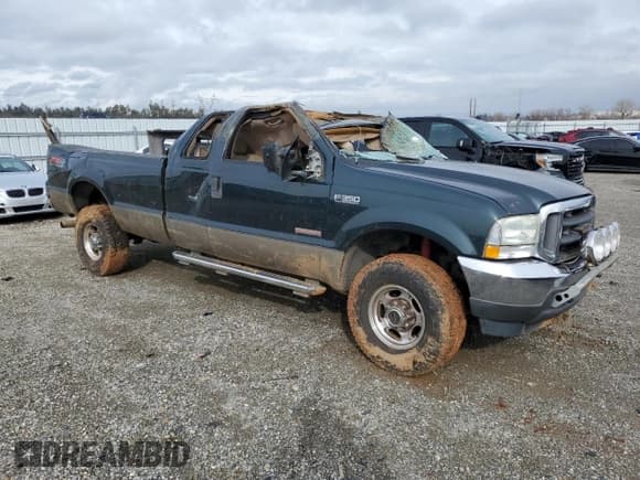 ✅ 2004 Ford F-350 XL • VIN: 1FTSX31P64EB36563 • Lot: 45367675. Listed on Copart with 139,586 mi. Free auction sales archive from the USA and detailed vehicle history report at DreamBid. Image 4.
