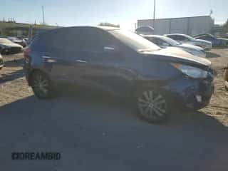 ✅ 2010 Hyundai Tucson Limited • VIN: KM8JU3AC9AU056561 • Lot: 73727104. Wystawiony na Copart z przebiegiem 99 074 mil mil. Skorzystaj z bezpłatnego archiwum sprzedaży aukcyjnych z USA i zobacz szczegółowy raport historii pojazdu na DreamBid. Zdjęcie 4.