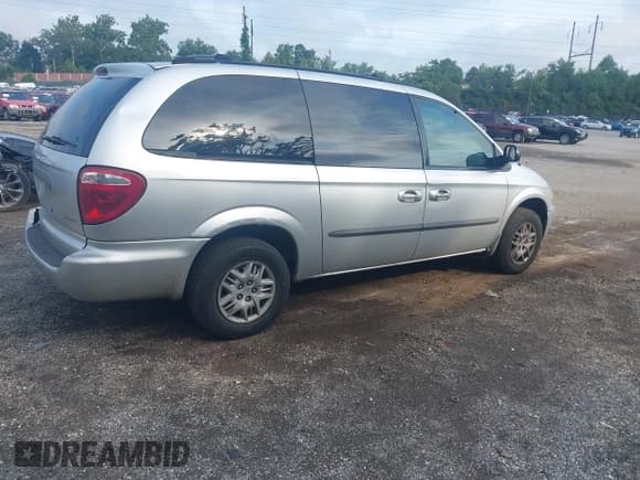 ✅ 2003 Dodge Caravan Sport • VIN: 2D4GP44393R240344 • Lot: 42999999. Listed on IAAI with 163,419 mi. Free auction sales archive from the USA and detailed vehicle history report at DreamBid. Image 4.