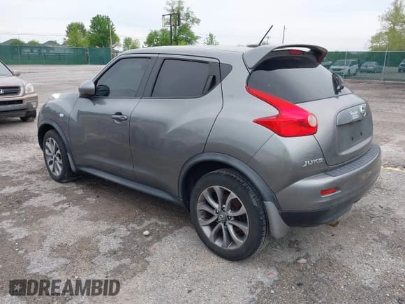 ✅ 2013 Nissan Juke SV • VIN: JN8AF5MR7DT205977 • Lot: 42203926. Listed on IAAI with 157,604 mi. Free auction sales archive from the USA and detailed vehicle history report at DreamBid. Image 3.