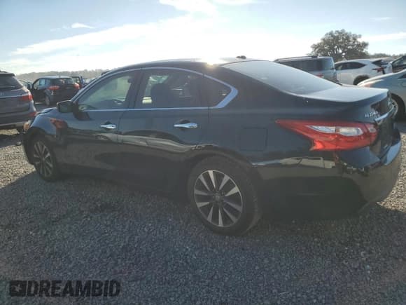 ✅ 2017 Nissan Altima SV • VIN: 1N4AL3AP4HC170399 • Lot: 91165555. Listed on Copart with 162,259 mi. Free auction sales archive from the USA and detailed vehicle history report at DreamBid. Image 2.