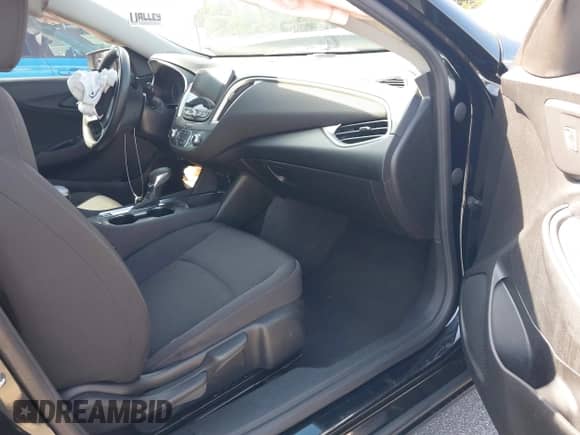 2022 Chevrolet Malibu LT with VIN 1G1ZD5ST0NF167620, listed as a IAAI auction lot 43204933 with 83,542 mi miles and . Bid and sale history available at DreamBid. Image 5.