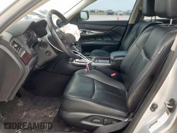 ✅ 2016 Infiniti Q70 • VIN: JN1BY1AP8GM220883 • Лот: 66576835. Опубликован ранее на Copart с пробегом 128 520 миль. Бесплатный доступ к архиву аукционных продаж из США и подробный отчёт об истории автомобиля на DreamBid. Изображение 7.