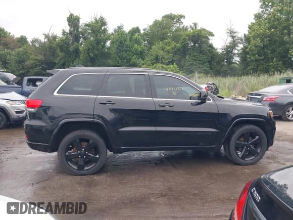 ✅ 2015 Jeep Grand Cherokee Laredo • VIN: 1C4RJFAG6FC645973 • Лот: 42922372. Опубликован ранее на IAAI с пробегом 167 741 миль. Бесплатный доступ к архиву аукционных продаж из США и подробный отчёт об истории автомобиля на DreamBid. Изображение 13.