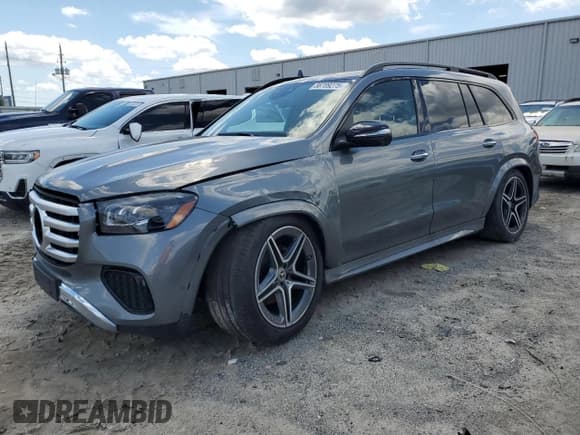 ✅ 2024 Mercedes-Benz GLS 450 • VIN: 4JGFF5KE5RB173752 • Lot: 56709275. Wystawiony na Copart z przebiegiem 1 631 mil. Bezpłatny archiwum sprzedaży aukcyjnych z USA i szczegółowy raport historii pojazdu na DreamBid. Zdjęcie 1.