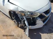 ✅ 2017 Nissan Maxima SR • VIN: 1N4AA6AP4HC381318 • Lot: 41989864. Wystawiony na IAAI z przebiegiem 91 649 mil. Bezpłatny archiwum sprzedaży aukcyjnych z USA i szczegółowy raport historii pojazdu na DreamBid. Zdjęcie 6.