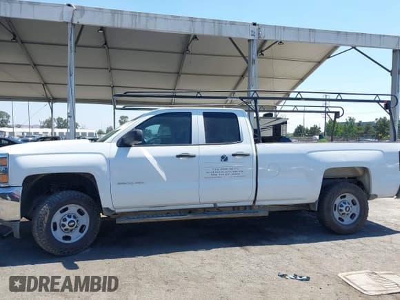 ✅ 2015 Chevrolet Silverado 2500HD Work Truck • VIN: 1GC2CUEGXFZ105548 • Lot: 42816741. Listed on IAAI with 249,611 mi. Free auction sales archive from the USA and detailed vehicle history report at DreamBid. Image 14.