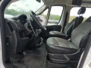 ✅ 2018 Ram ProMaster Cargo • VIN: 3C6TRVAG6JE103192 • Lot: 71173695. Wystawiony na Copart z przebiegiem 186 931 mil. Bezpłatny archiwum sprzedaży aukcyjnych z USA i szczegółowy raport historii pojazdu na DreamBid. Zdjęcie 7.