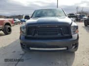 ✅ 2009 Dodge 1500 Laramie • VIN: 1D3HV13T09S787024 • Lot: 44753455. Wystawiony na Copart z przebiegiem 122 429 mil. Bezpłatny archiwum sprzedaży aukcyjnych z USA i szczegółowy raport historii pojazdu na DreamBid. Zdjęcie 5.