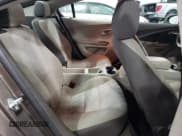 ✅ 2014 Chevrolet Volt • VIN: 1G1RA6E46EU150870 • Lot: 75623774. Wystawiony na Copart z przebiegiem 121 835 mil. Bezpłatny archiwum sprzedaży aukcyjnych z USA i szczegółowy raport historii pojazdu na DreamBid. Zdjęcie 10.